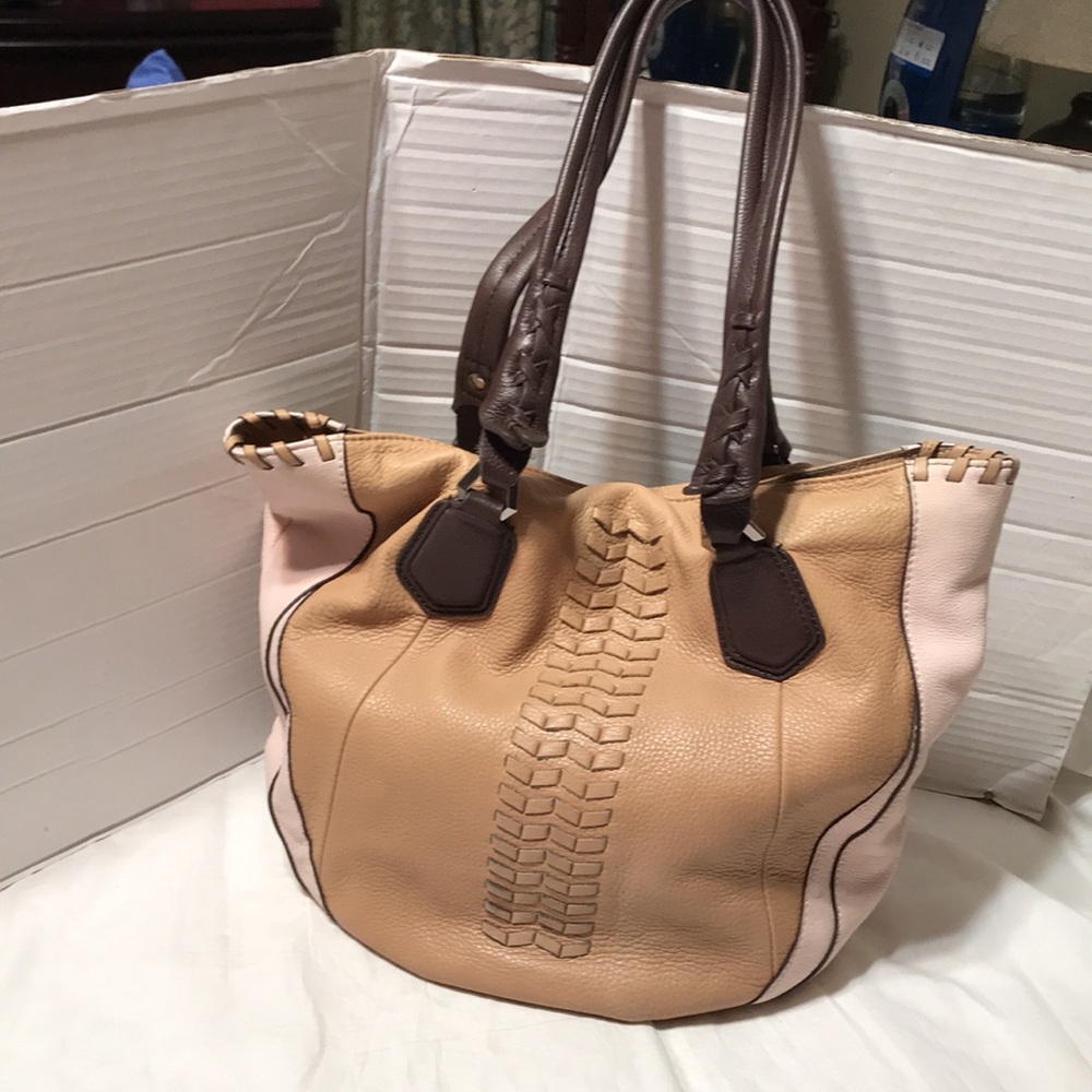 Oryany hobo multi color leather bag. Pre-owned and in good condition - Picture 6 of 7